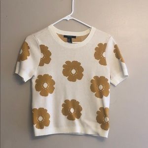 Cropped floral sweater